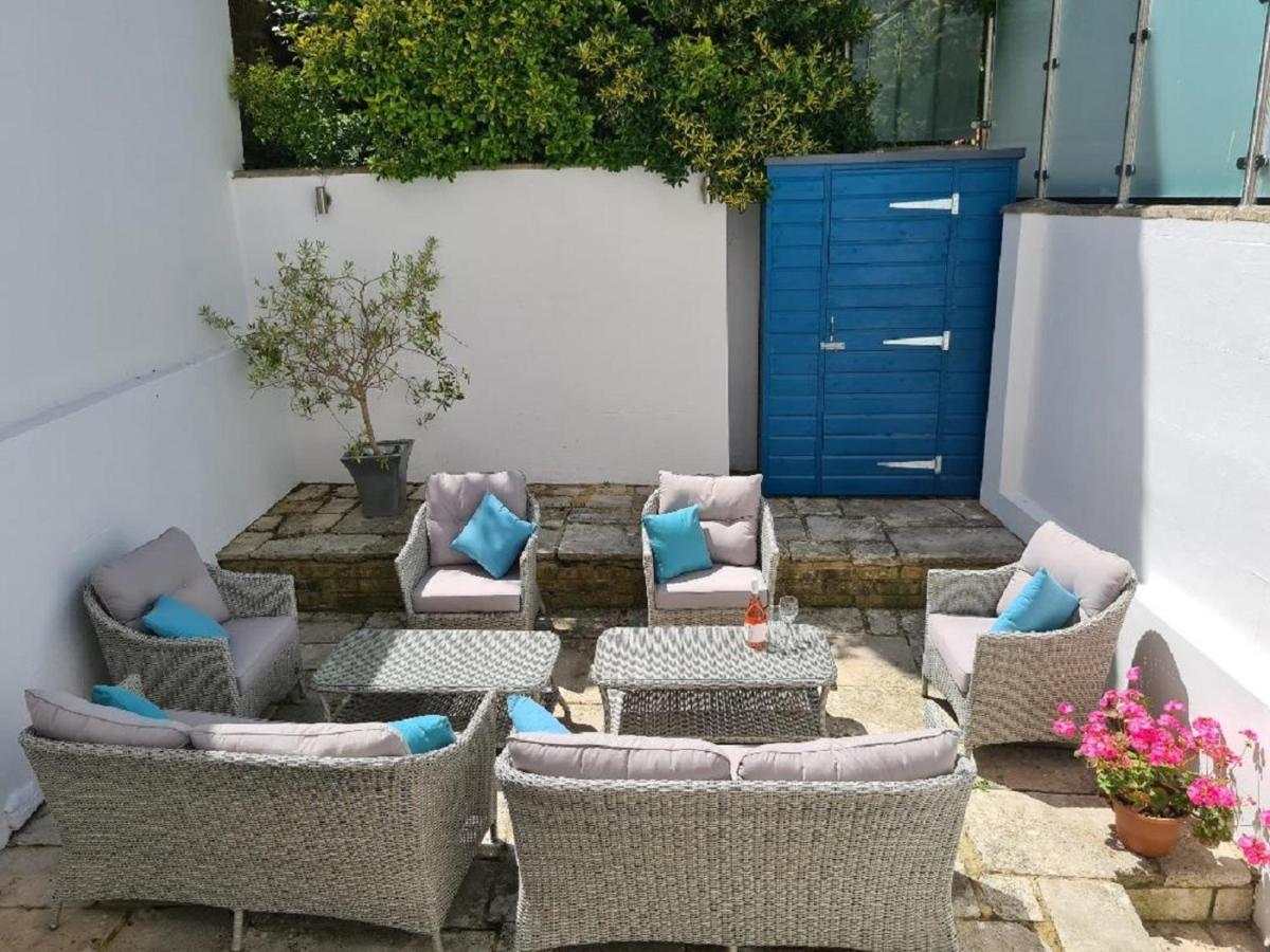 Cliffhanger 18 Castle Road Cowes  Extérieur photo