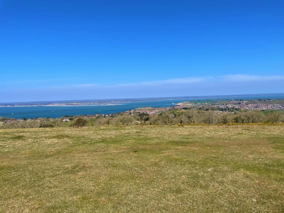 Cliffhanger 18 Castle Road Cowes  Extérieur photo