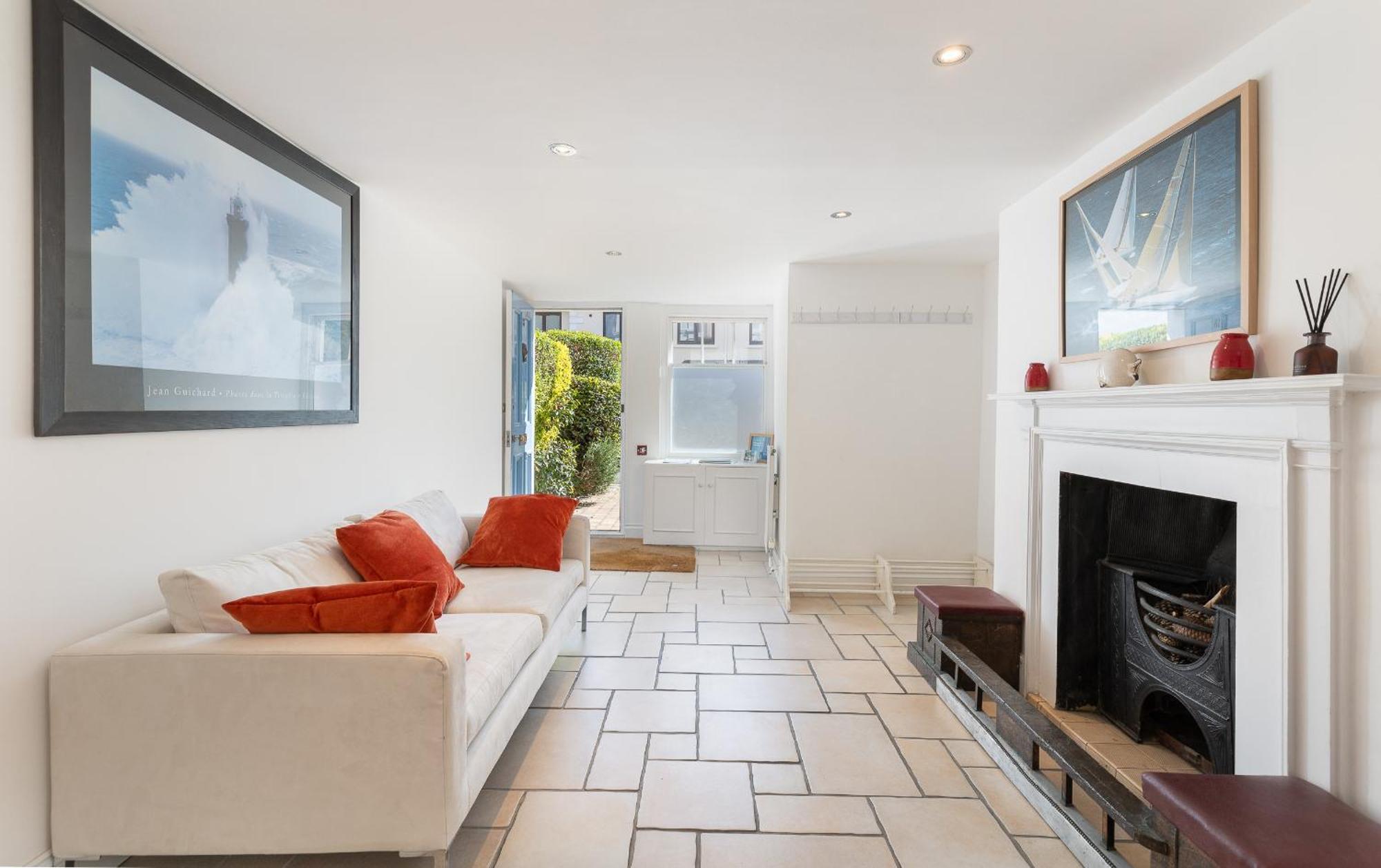 Cliffhanger 18 Castle Road Cowes  Extérieur photo
