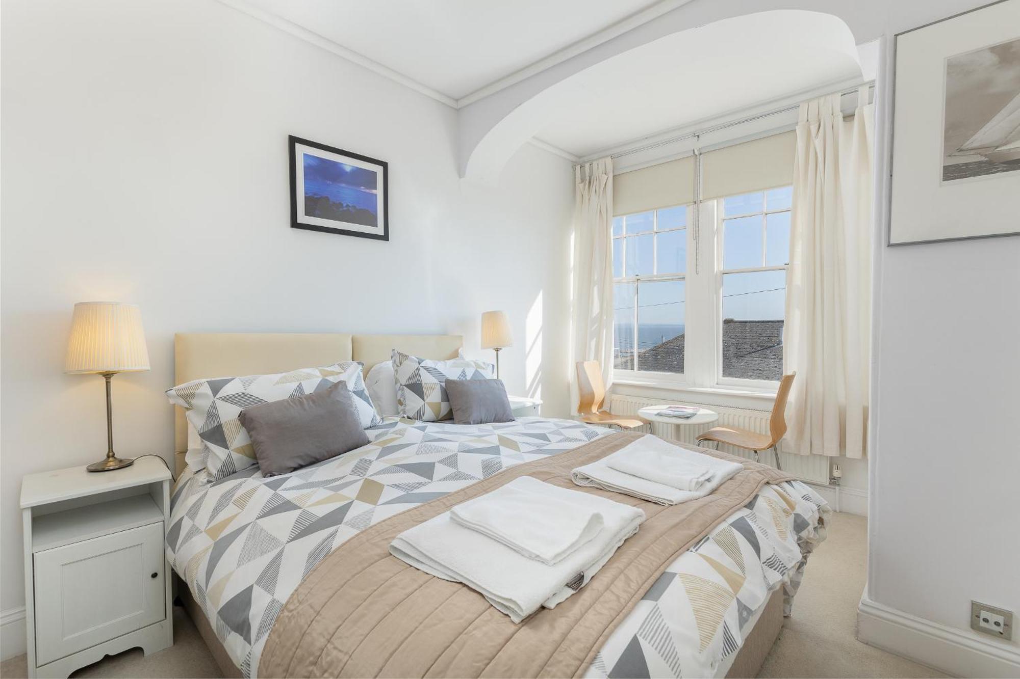 Cliffhanger 18 Castle Road Cowes  Extérieur photo