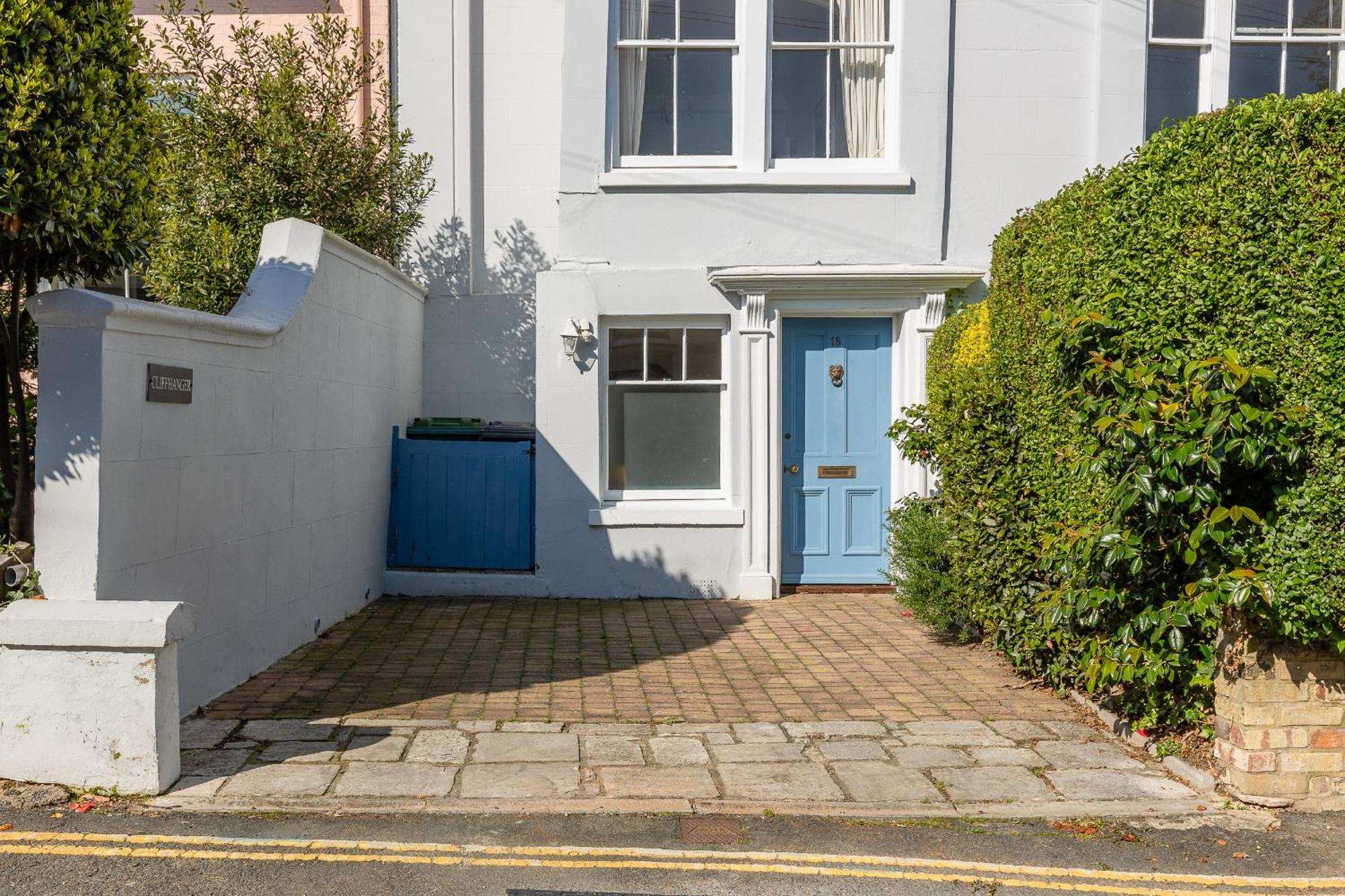 Cliffhanger 18 Castle Road Cowes  Extérieur photo